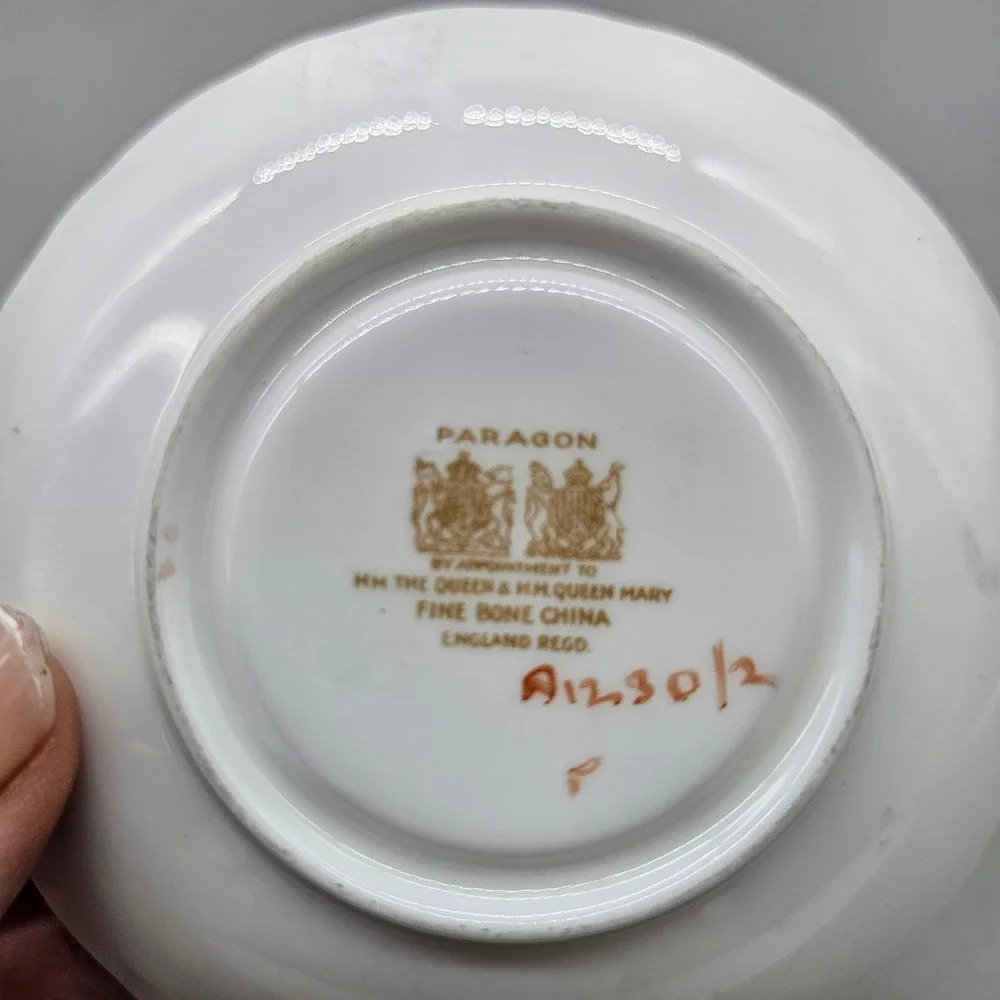 Paragon Fine Bone China Saucer Gold Filigree Floral A1230/2 England Vintage